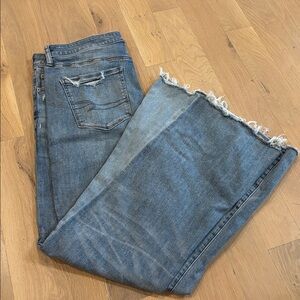 American Eagle Outfitters Light Blue Denim Jeans